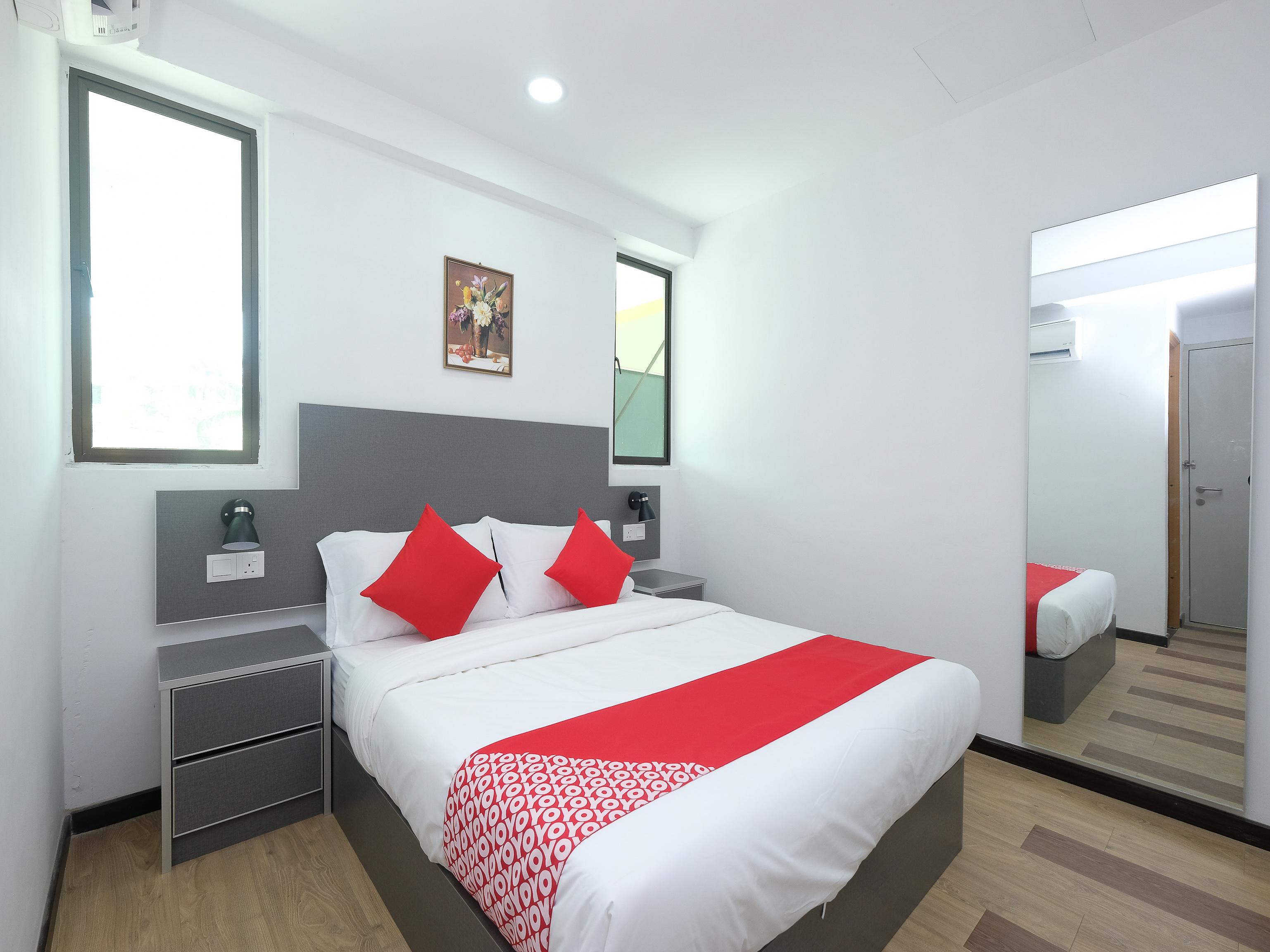 Oyo 44043 First Garden Hotel Kuantan Ngoại thất bức ảnh