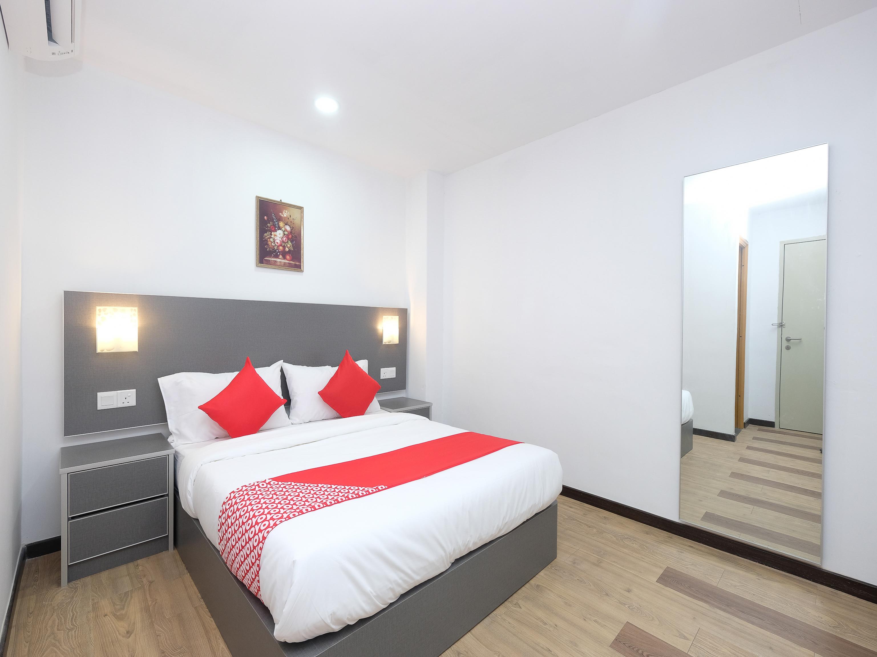 Oyo 44043 First Garden Hotel Kuantan Ngoại thất bức ảnh