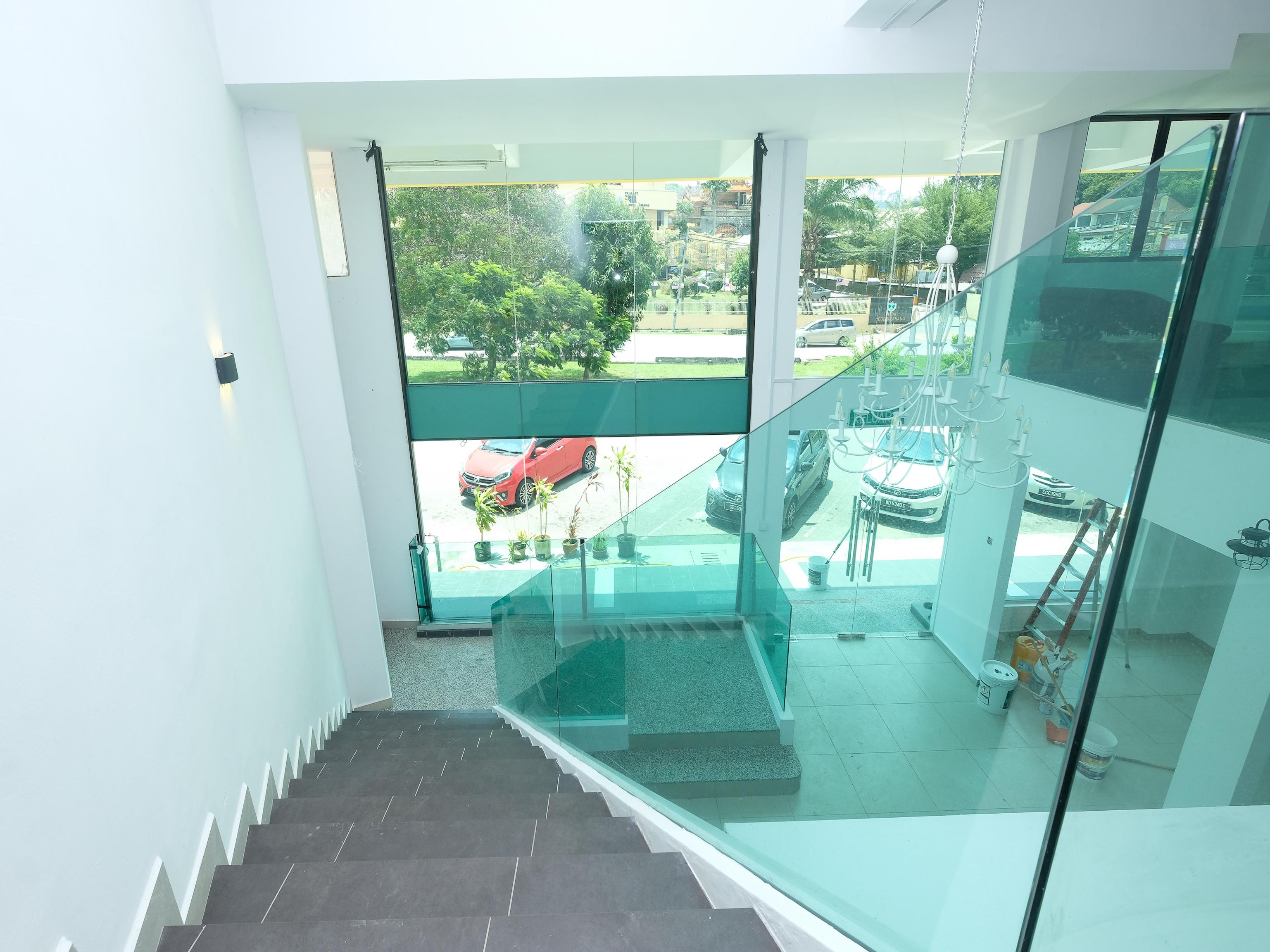 Oyo 44043 First Garden Hotel Kuantan Ngoại thất bức ảnh