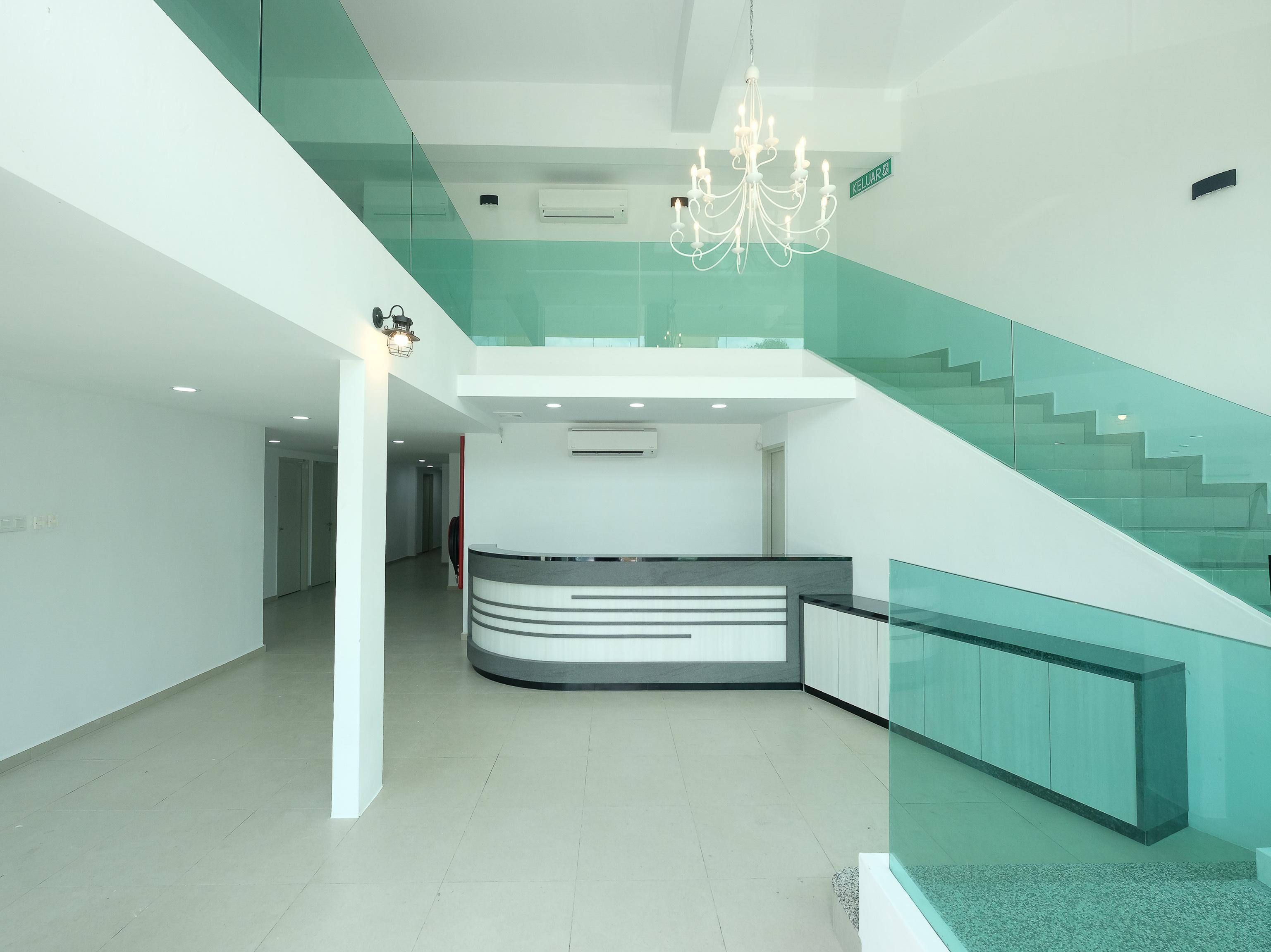 Oyo 44043 First Garden Hotel Kuantan Ngoại thất bức ảnh